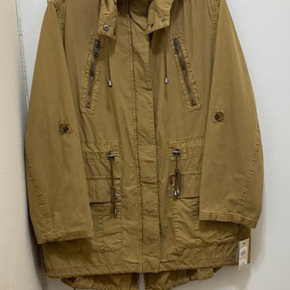 NWT Levi's Women's Cotton Hooded Anorak Dull Gold Jacket - Size XXL - Picture 8 of 10